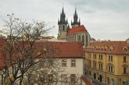 Selinor Old Town Apartments - image 20