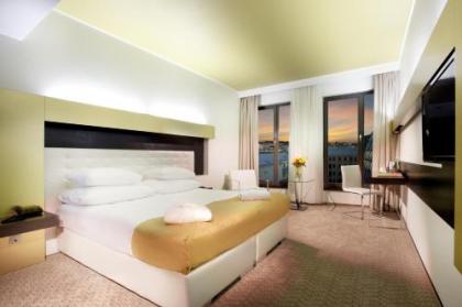 Grandior Hotel Prague - image 5