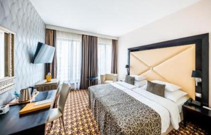 Grandior Hotel Prague - image 7