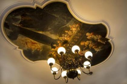 Prague Old Street Apartments - image 19