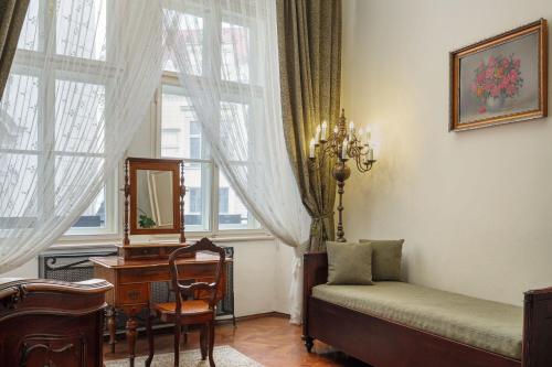 Prague Old Street Apartments - image 2