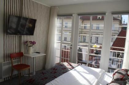 Vintage Design Hotel Sax - image 9