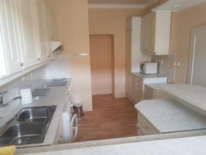 Hotel City Bell - image 12