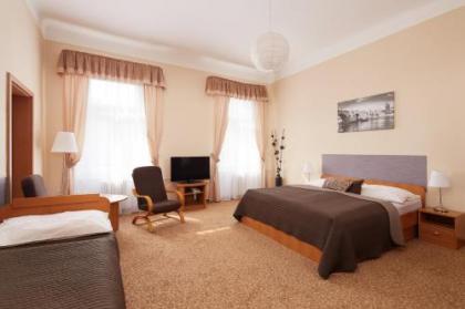 Hotel City Bell - image 16