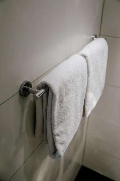 Motel One Prague-Florentinum - image 9