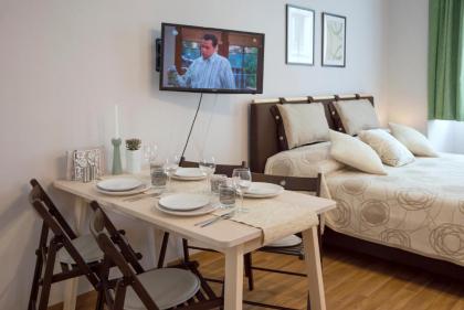 Apartment Krakovska 5 - image 1