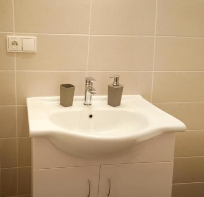 Apartment Krakovska 5 - image 14