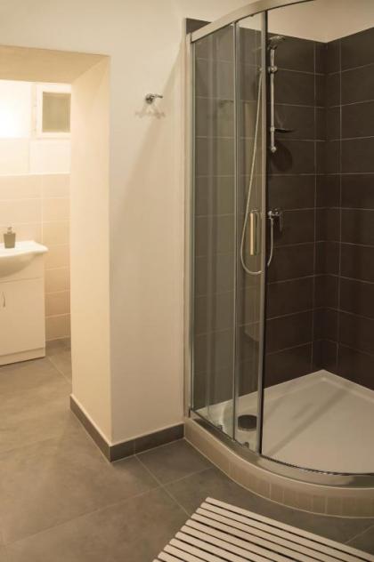 Apartment Krakovska 5 - image 15