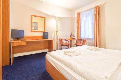 Prague Hotel Carl Inn Free Parking - image 7