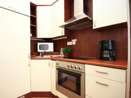 Theatre Apartments - image 20
