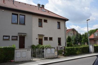 Classical House in Prague 6 - image 1