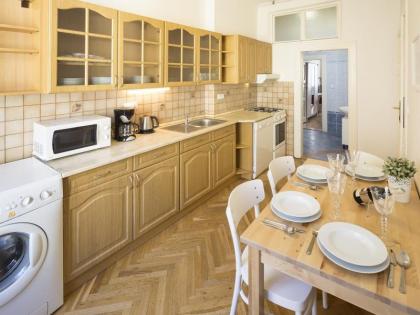 Old Town - Templova Apartments - image 8