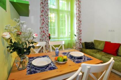 Condo Vinohrady II - image 1