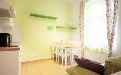 Condo Vinohrady II - image 14