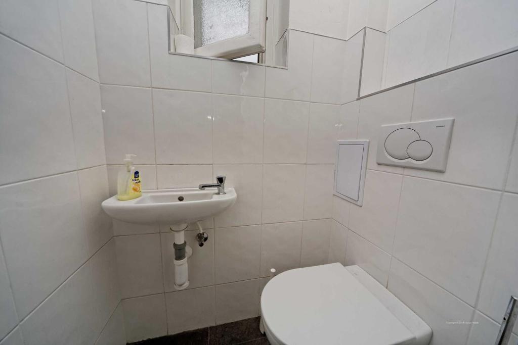 Apartments Vorsilska - image 3