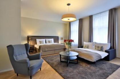 James Hotel & Apartments - image 1