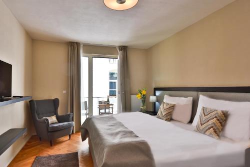 James Hotel & Apartments - image 5