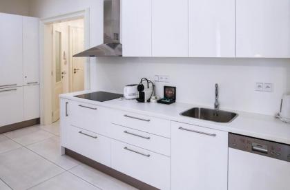 White & Gray Apartments - image 2