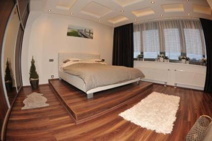Apartment Lupáčova - image 18