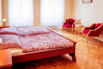 Apartment Vodičkova 11 - image 8