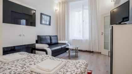 Garden Apartment - image 13