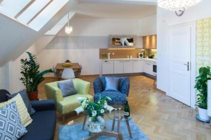 Luxury Apartment Maiselova - image 8