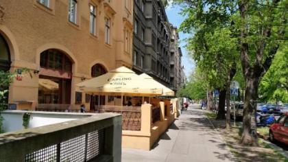Lovely Prague Havanska - image 10