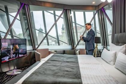 Dancing House - Tančící dům hotel - image 4