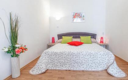 Modern Apartment Zitna - image 14