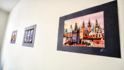 Apartment by the Old Town Square - image 5