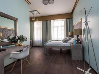 Gorgeous Prague Rooms - image 6