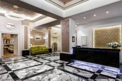 COSMOPOLITAN Hotel Prague - image 16