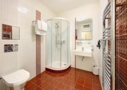 Salvator Boutique Hotel - image 11