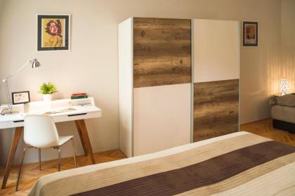 Modern Apartment Zlatnicka 8 - image 3
