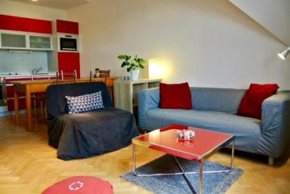 Prague Letna Apartments - image 3