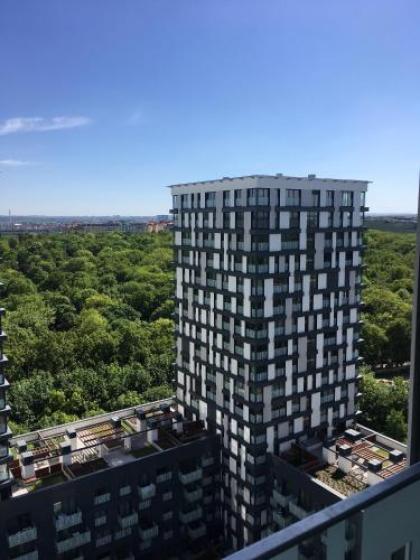 Apartments in Residence Garden Towers - image 1