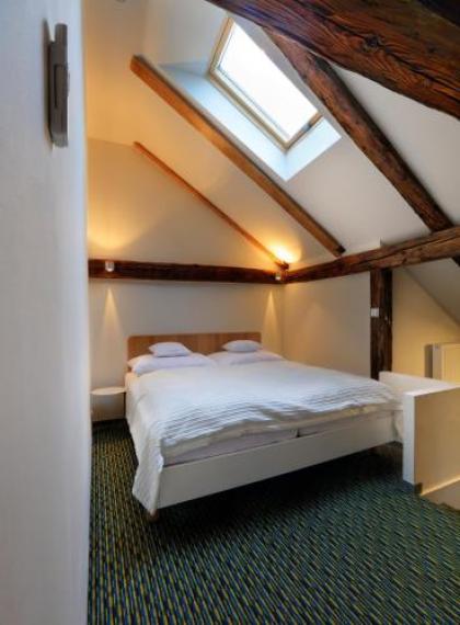 Apartments At The Blue Duckling - image 18