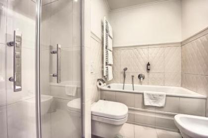 Milosrdnych Apartments - image 16
