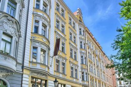 Milosrdnych Apartments - image 2