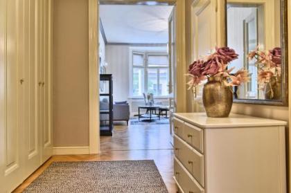 Milosrdnych Apartments - image 6