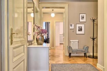 Milosrdnych Apartments - image 7