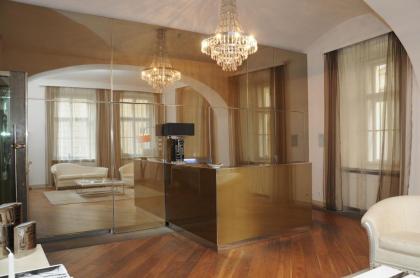 Royal Road Apartment - image 13