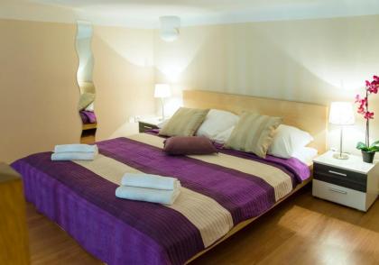 Apartment Jindrisska 25 - image 1