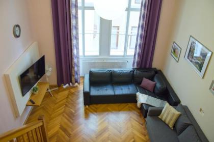 Apartment Jindrisska 25 - image 10