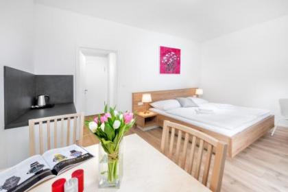 DownTown Suites Belohorska - image 2