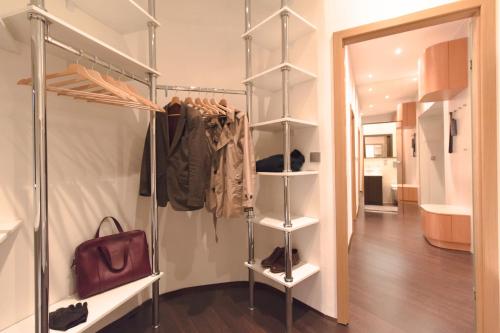 Stylish apartment at Žižkov - image 7