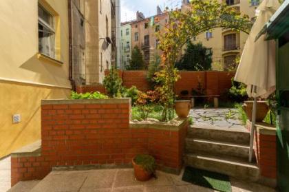 Designer Vinohrady Apartments - image 16