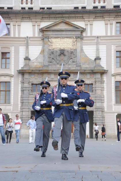 Charles bridge apartment - image 14