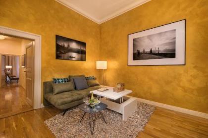 Luxurious Apartments Ujezd - image 14