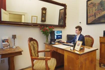 Josephine Old Town Square Hotel - image 12